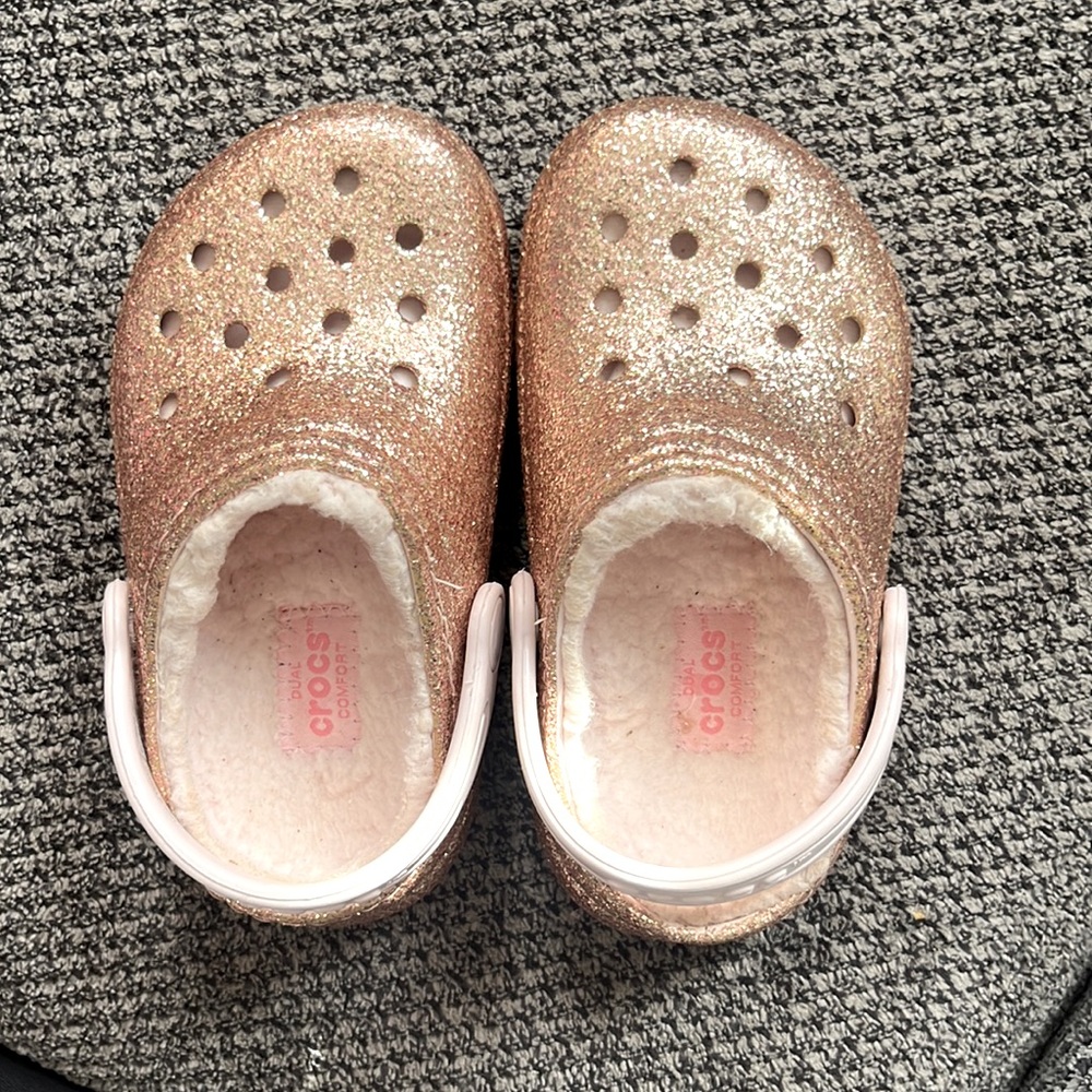 Fleece lined Rose Gold Glitter crocs